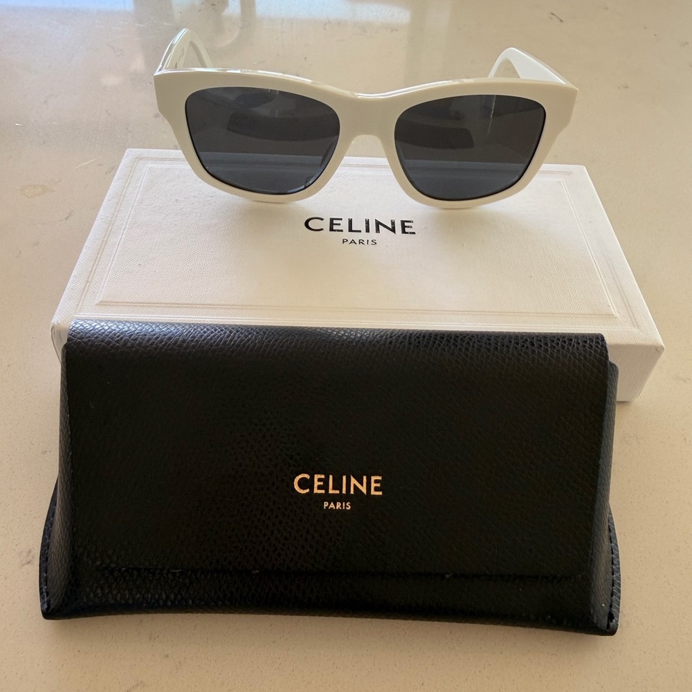 New Celine CL40249U in color code 23A Sunglasses
